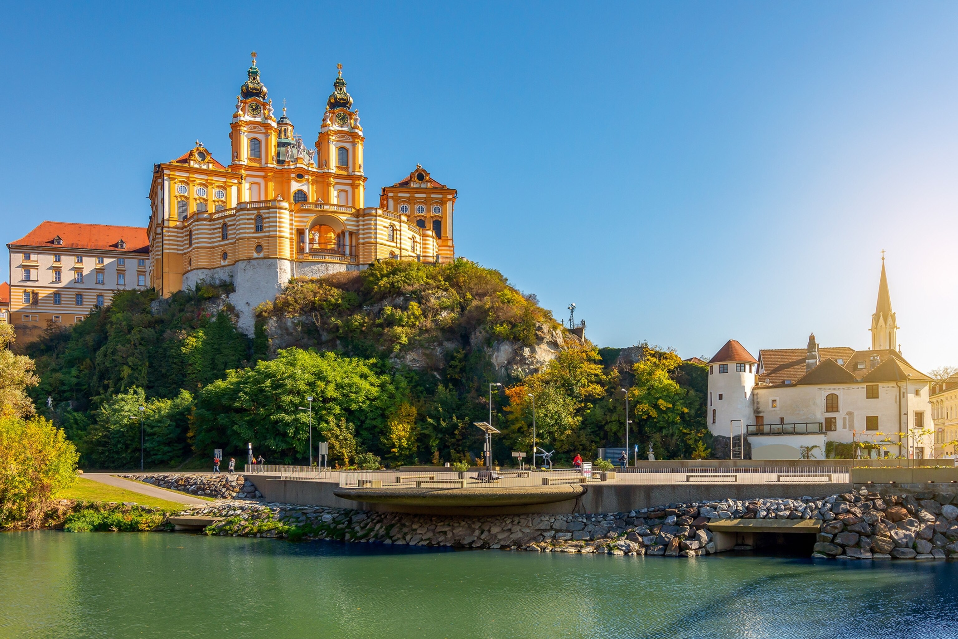 Set atop a rock and enveloped in greenery is the medieval ruined castle of Dürnstein.
